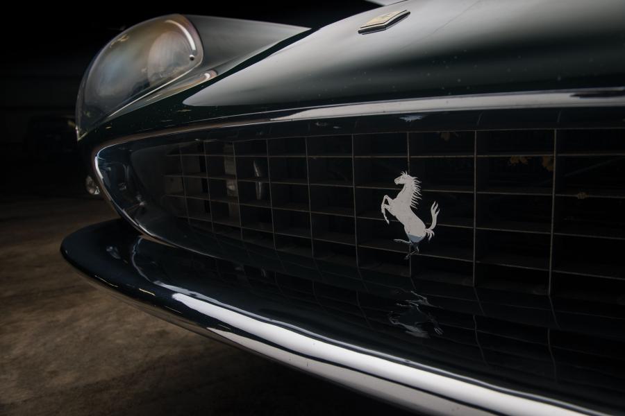 Детали экстерьера Ferrari 410 Superamerica Coupe (1305SA) 1959 года  (фото 5 из 27)
